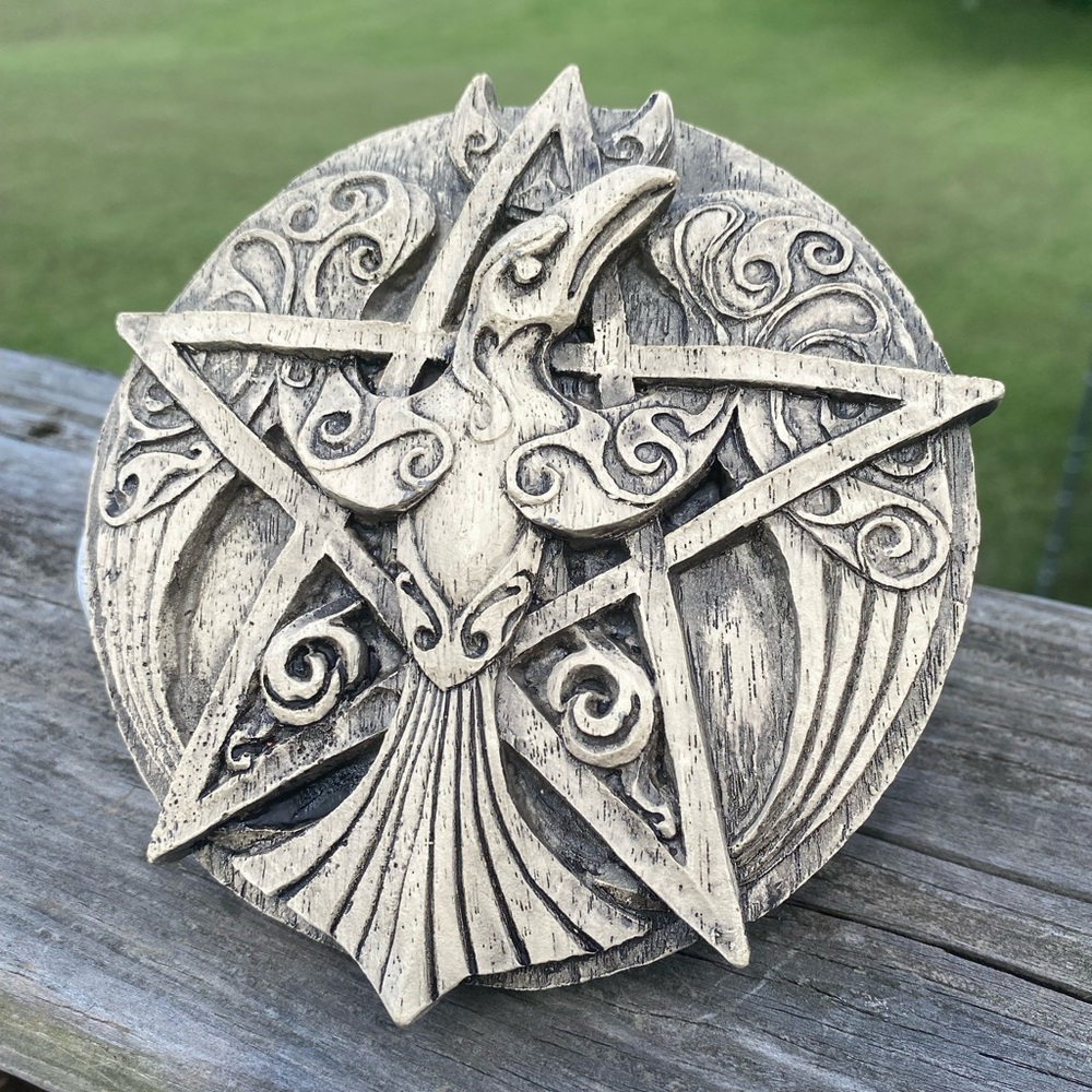 Raven Pentacle wall plaque Horned Moon stone color raven art